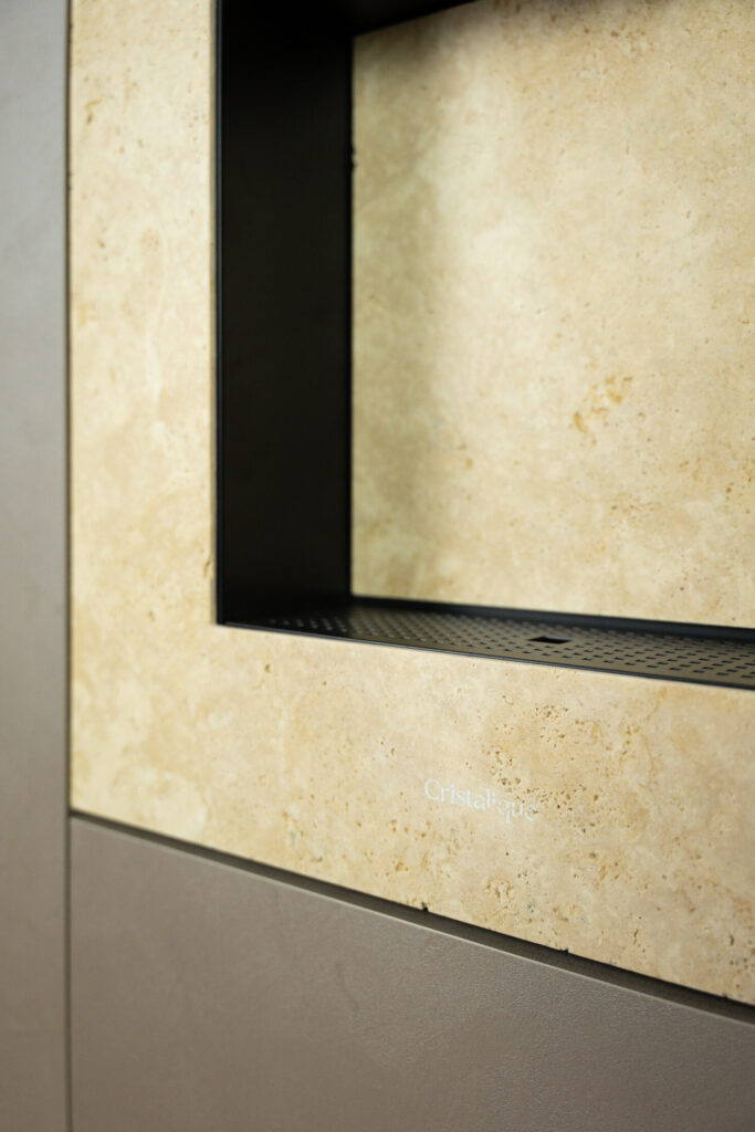 Cristalique-26 Cristalique Eterna svg+xml;charset=utf